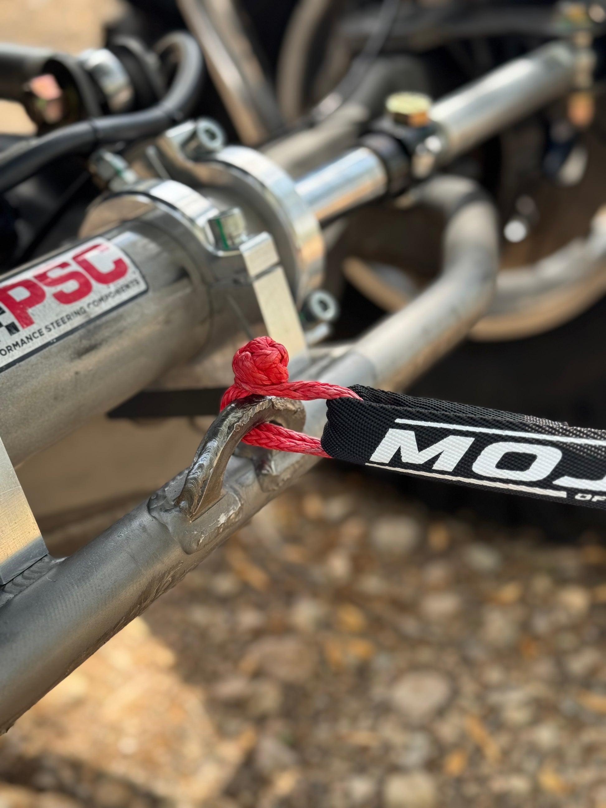 Micro Soft shackle in action. The tiniest soft shackle
