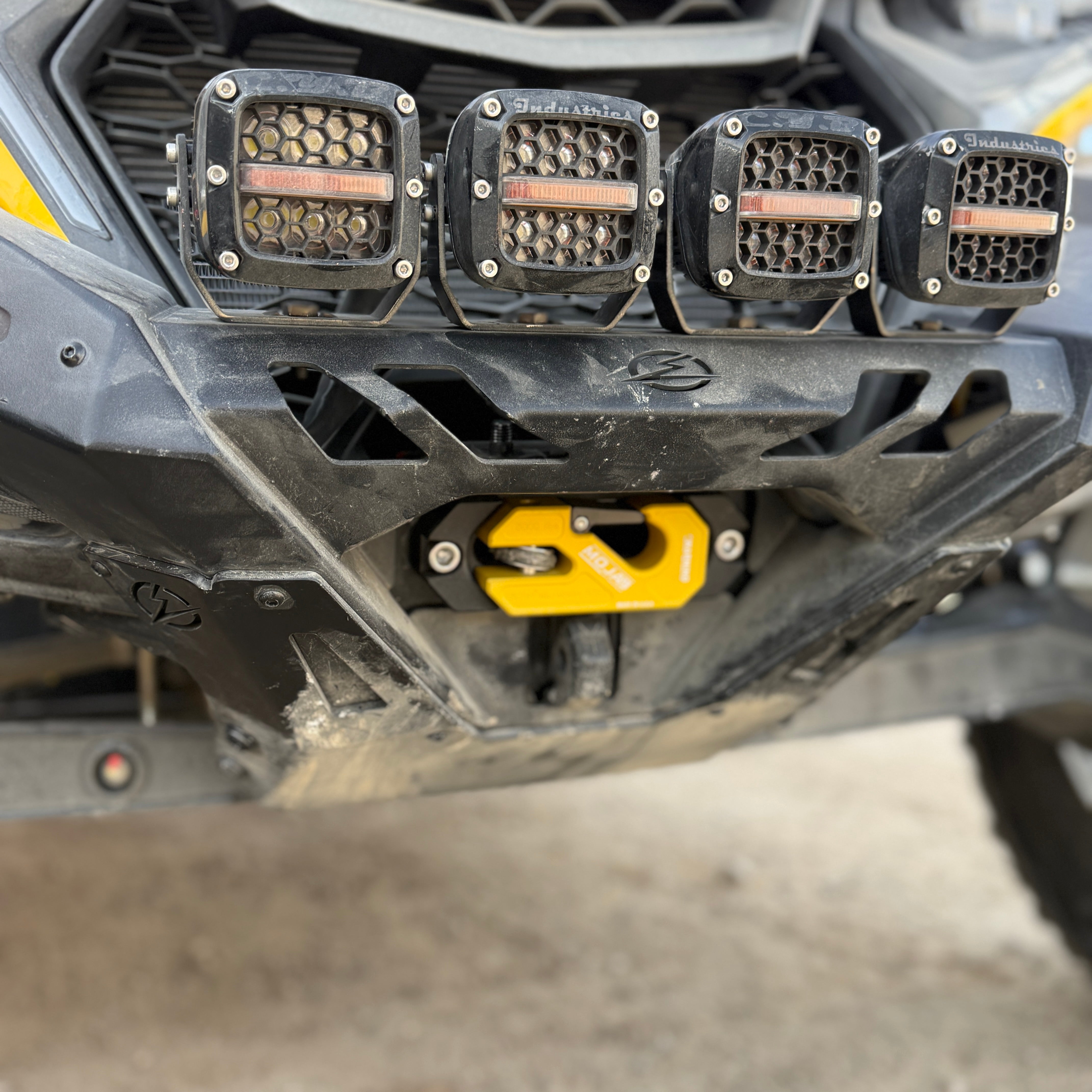UTV Aluminum Recessed Winch Shackle with Fairlead Kit – MOJAB OFFROAD